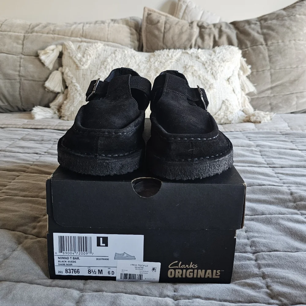 Clarks Originals Nomad T Bar Black Suede Size 8.5 - Picture 7 of 12